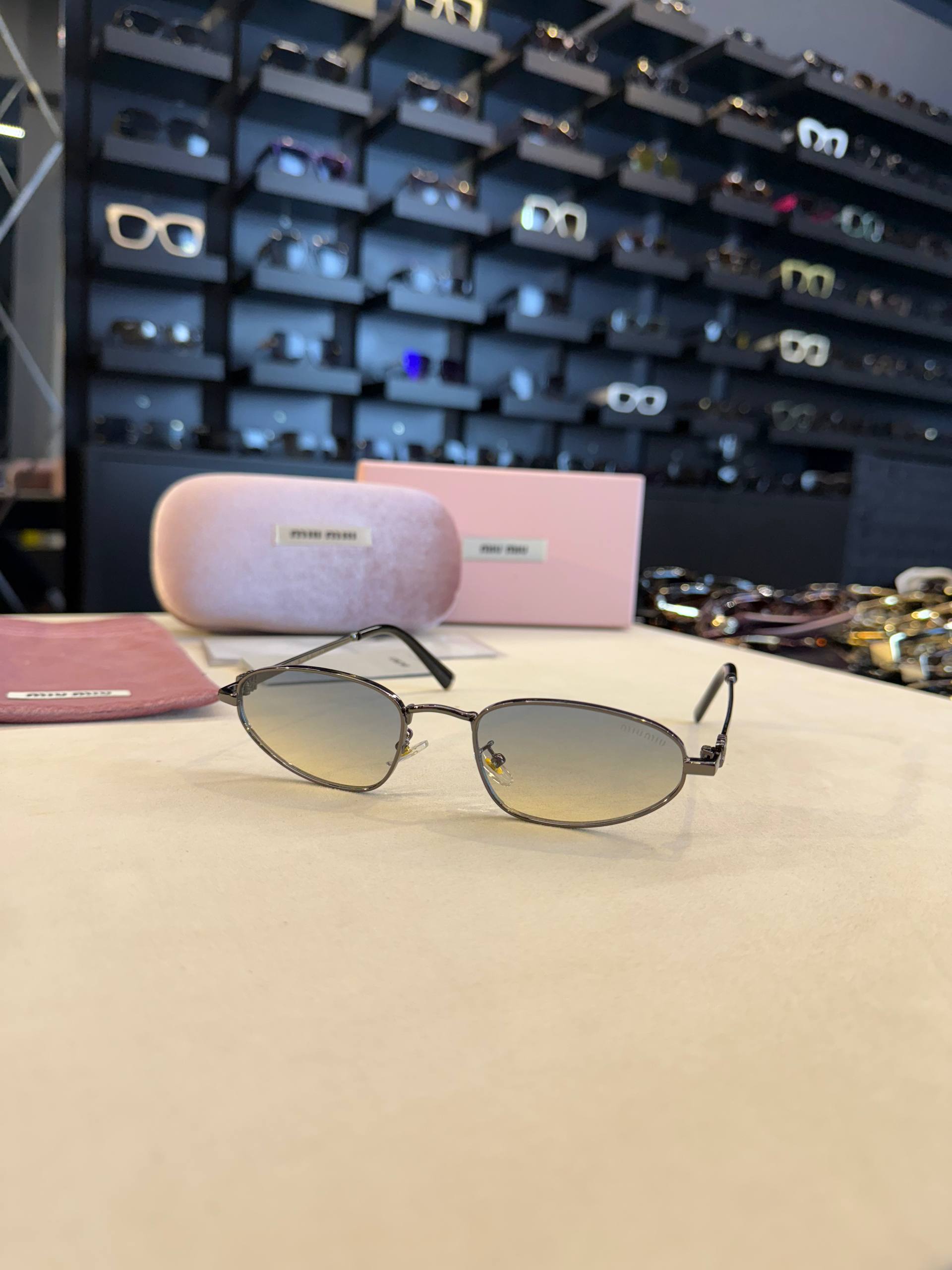 MIU MIU MM-02