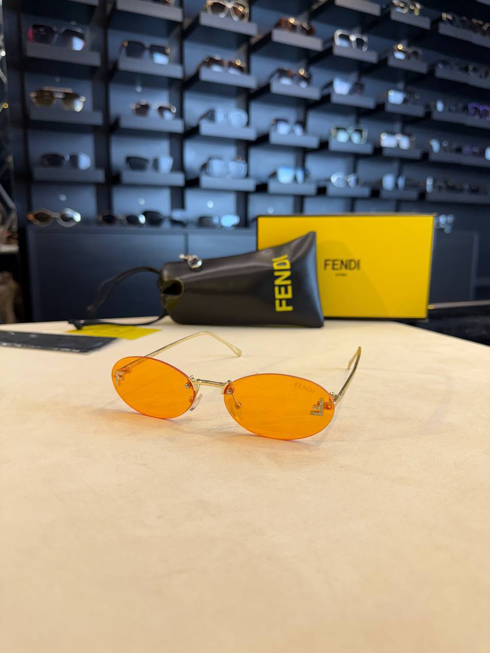 FENDI - FF03