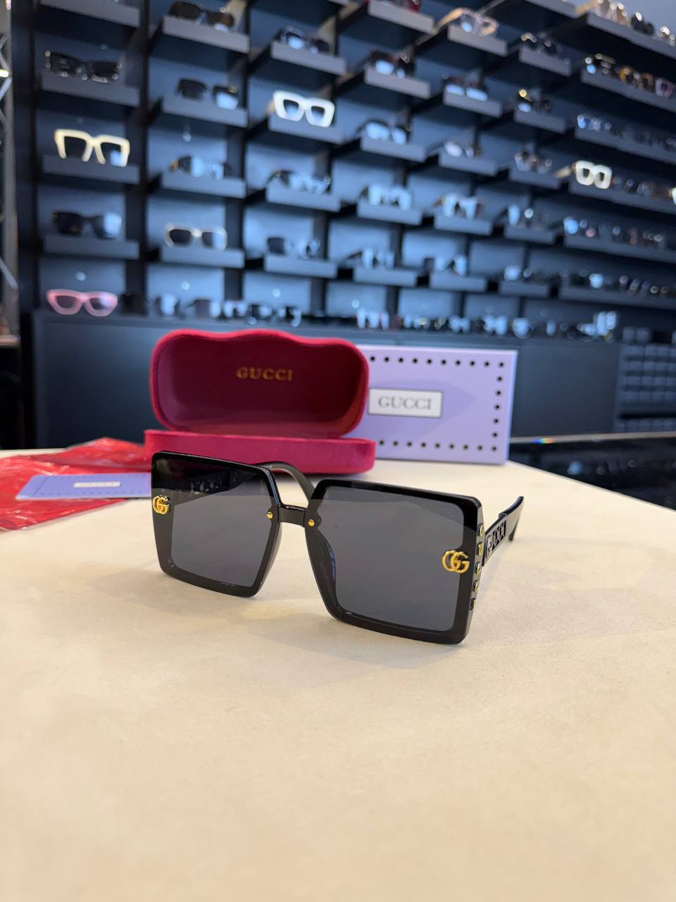 Gucci - GG18