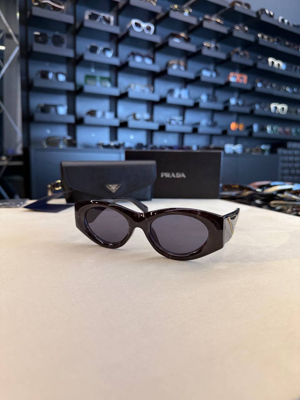 Prada - PD16