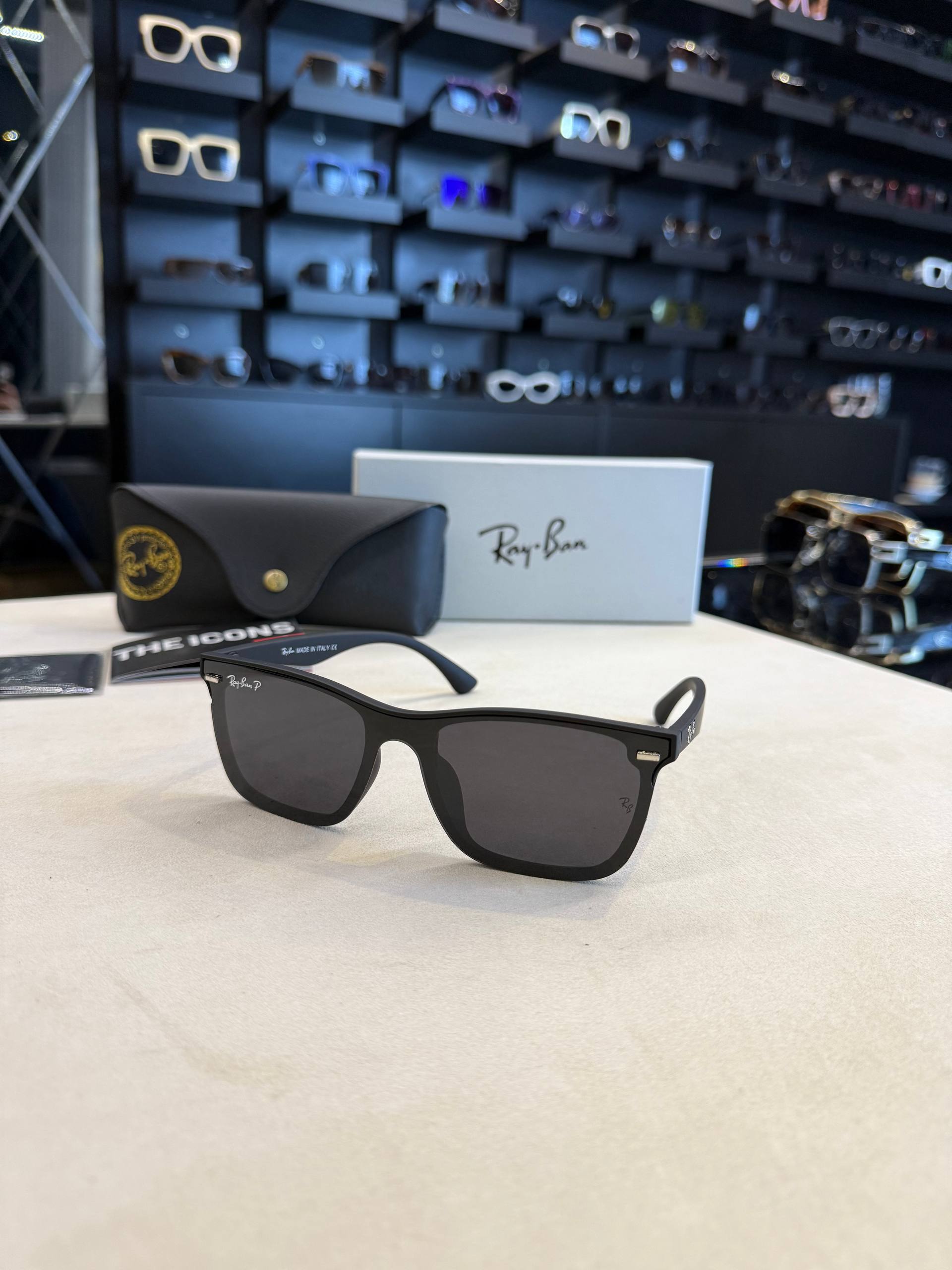 Ray Ban- RB13
