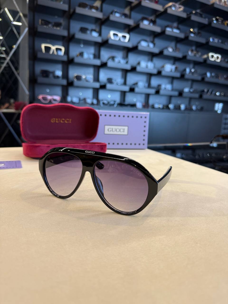 Gucci - GG16
