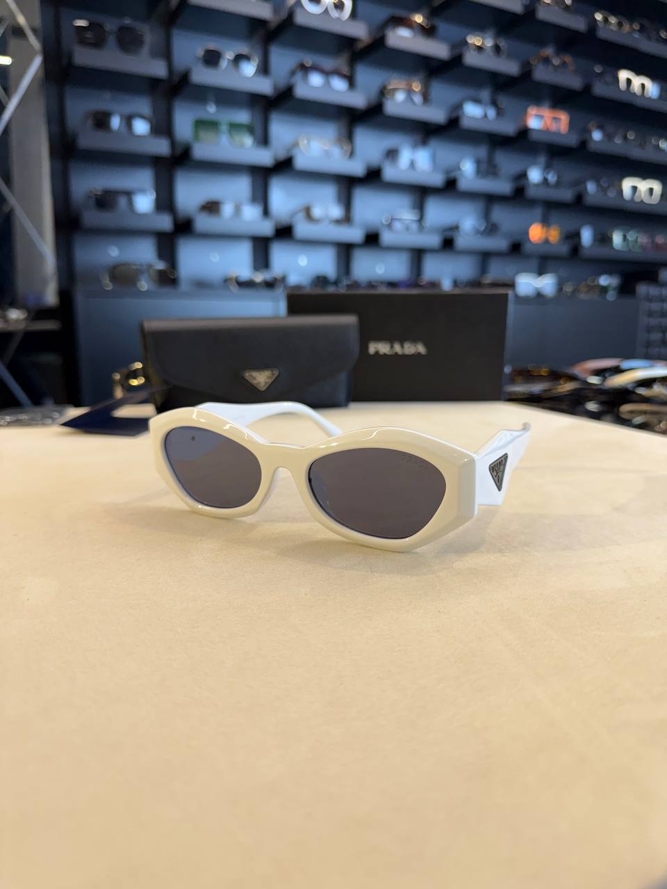 Prada - PD13