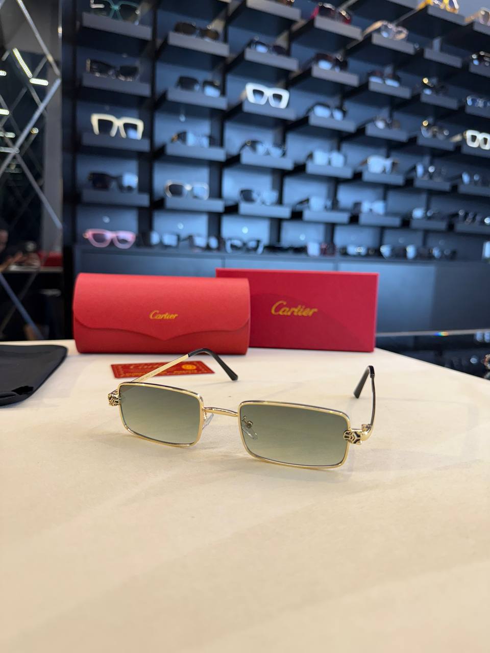 Cartier - CR03